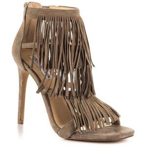 Steve Madden Taupe Fringly Sandals  Size 8